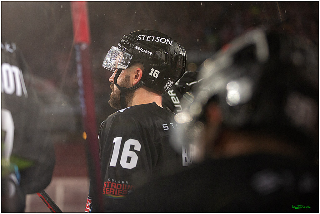 PENNY DEL; Koelner Haie- Fischtown Pinguins; Koeln, 22.12.2022